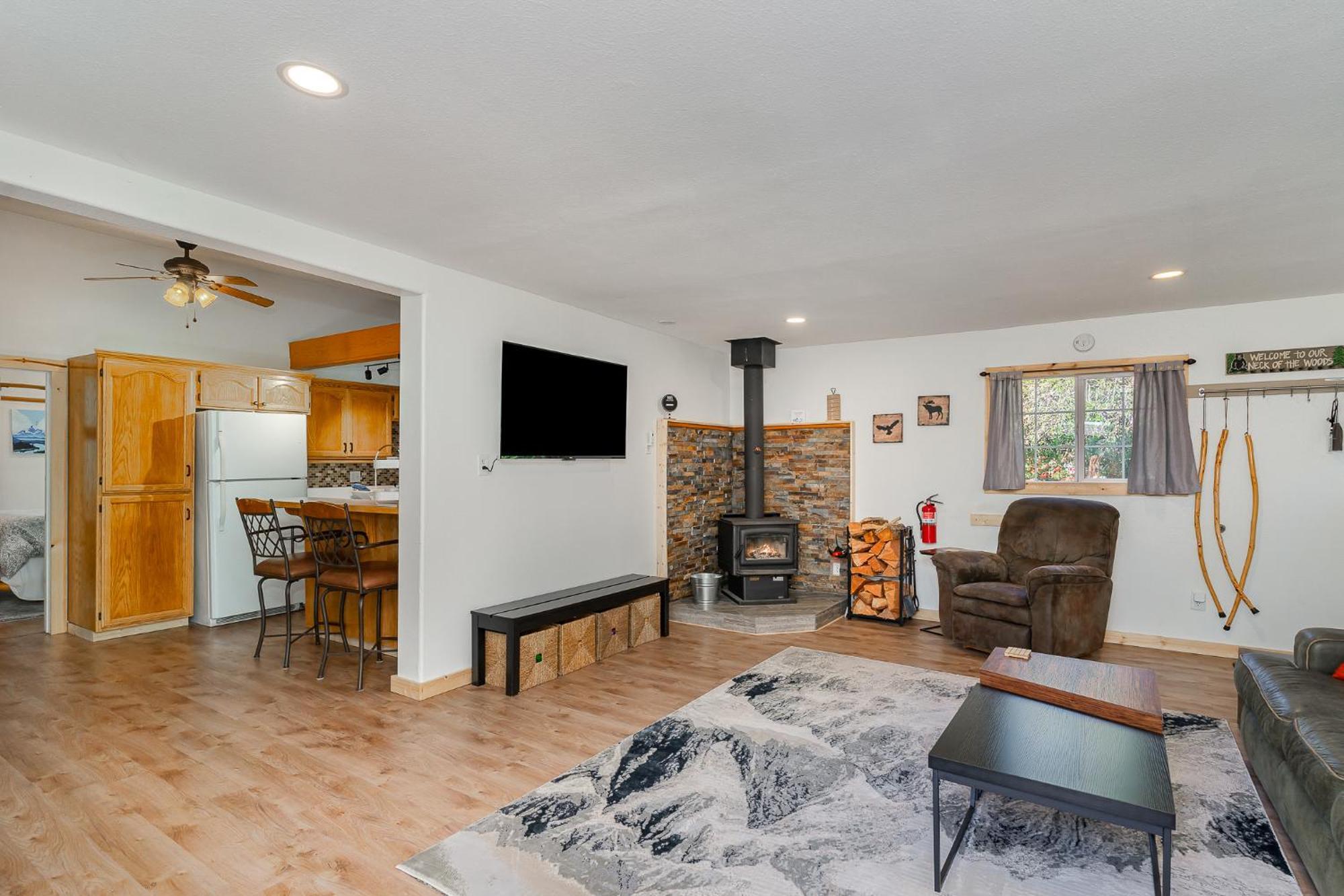 Vila Bear'S Den Hideaway With Hot Tub Ashford Exteriér fotografie